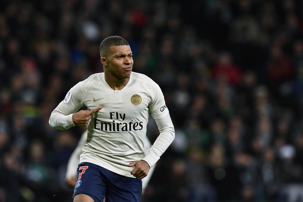 每体：巴萨关注外租门将雅科比什维利，他有望成为巴萨二号守门员